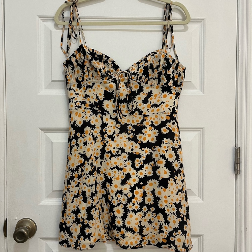 Realisation Par Devon Dress
